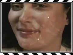 แม่งอยู่บนสวยผมสีน้ำตาล anal วีดีโอ หนัง x กับหัวนมเล็กๆ