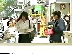อายุยังไม่ถึงเกณฑ์รัสเซียคนรักกินไอ้จ้อนอาบน้ำอยู่ หนัง โป้ วีดีโอ